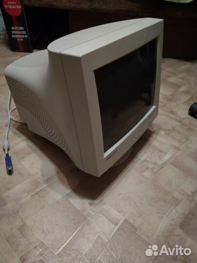 Монитор ЭЛТ samsung syncmaster 551s