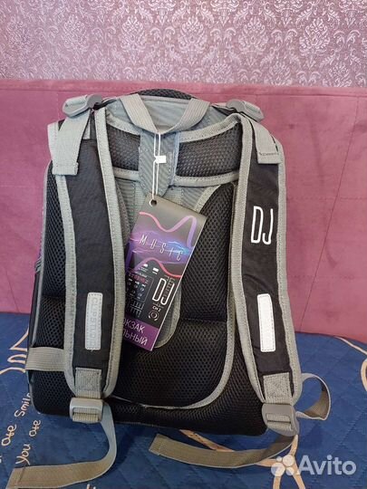 Новый школьный рюкзак