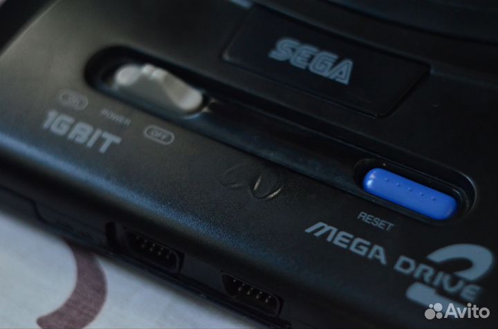 Sega Mega Drive 2 из 90х MD270