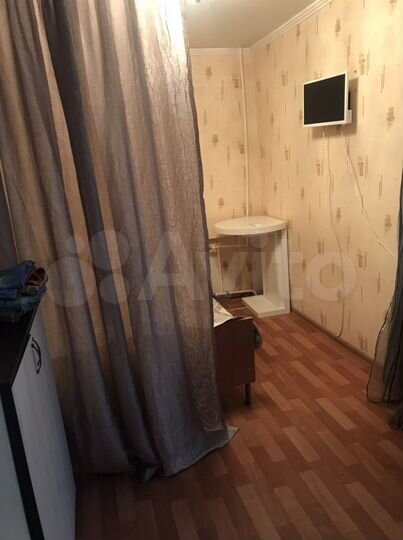 Комната 10 м² в 3-к., 1/5 эт.