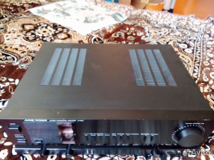 Усилитель luxman LV-103U