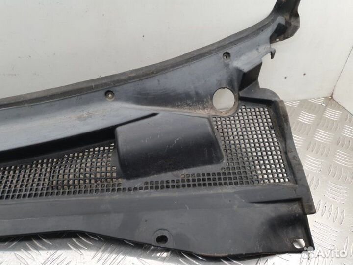 Жабо переднее левое Mazda Tribute внедорожник 2