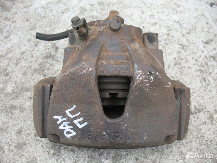 Передний суппорт 1.6/1.8 Opel Astra H, Zafira B