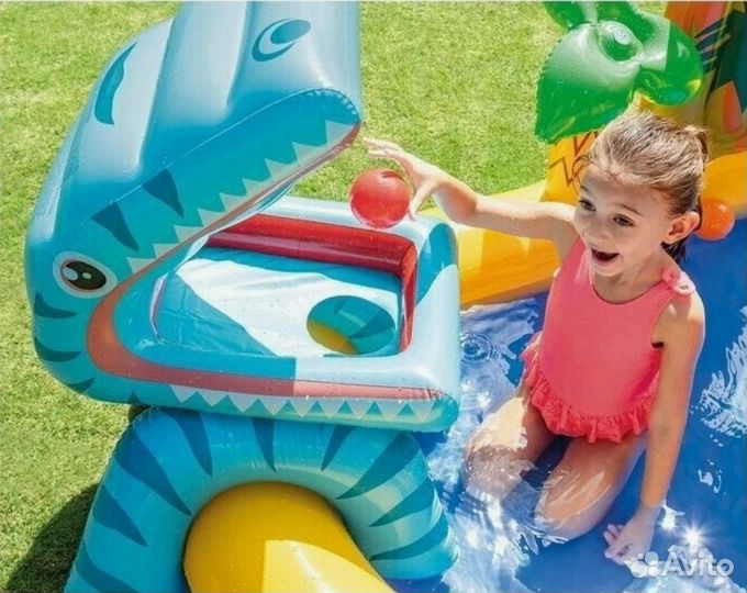 Игровой центр Динозавр с распылителем