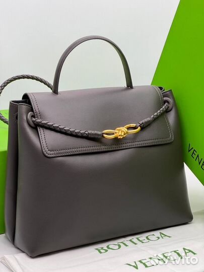 Сумка с ручкой Bottega Veneta гладкая кожа графит