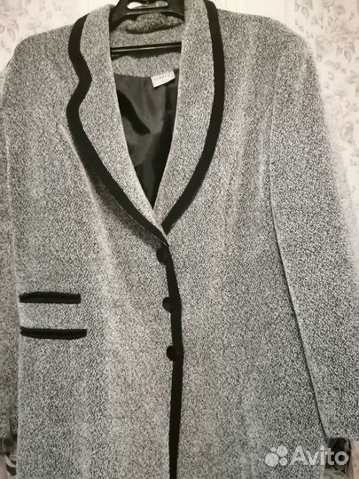 Пиджак женский 62 размера, б/у