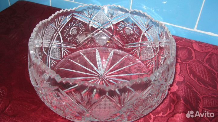 Хрустальная ваза-салатница, ручная резьба