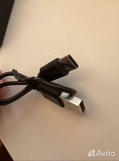 Беспроводной петличный микрофон