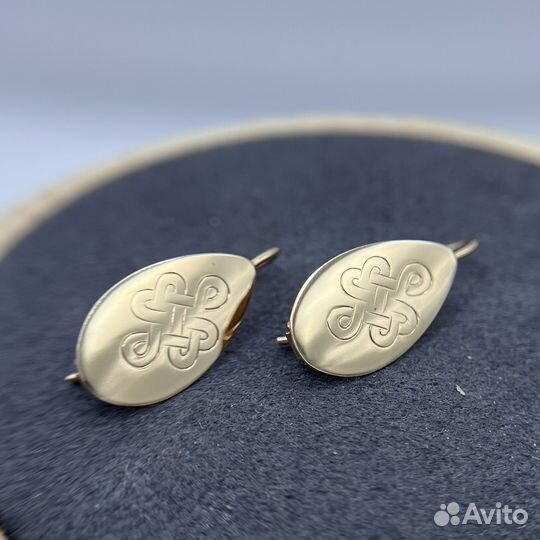 Золотые серьги 585