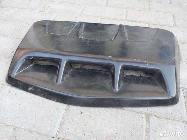 Накладка на капот