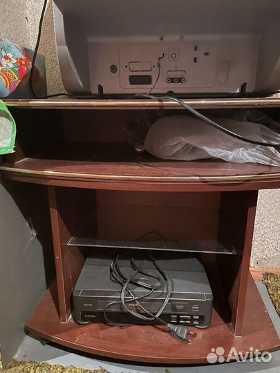 Тумба под тв дерево