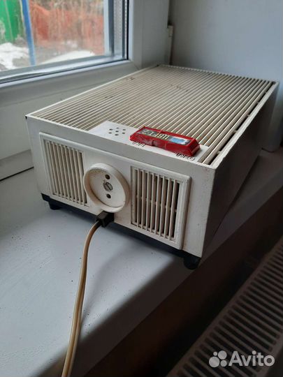 Стабилизатор напряжения