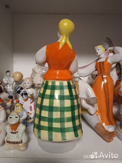 Фарфоровые статуэтки СССР