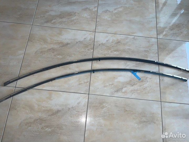 Накладка крышки багажника Mercedes W 292 Gle Class