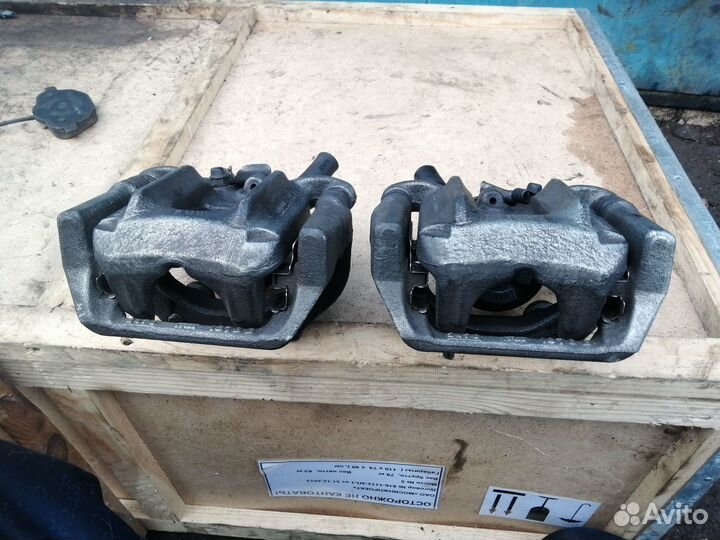 Суппорт тормозной задний BMW X4 F26 X3 F25