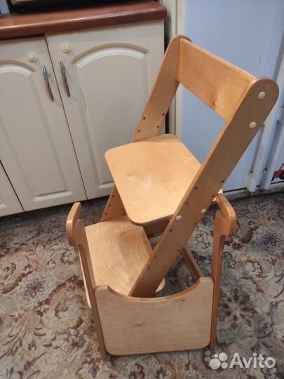 Растущий стул со столиком
