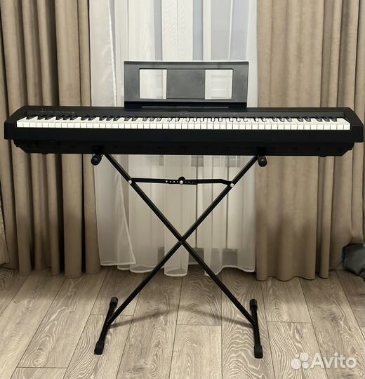 Продаю цифровое пианино Yamaha P-45