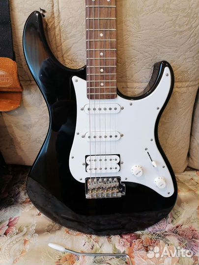 Электро гитара