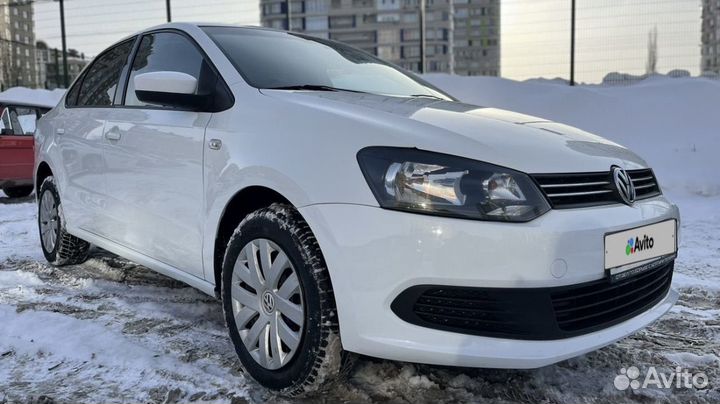 Volkswagen Polo 1.6 AT, 2015, 118 742 км
