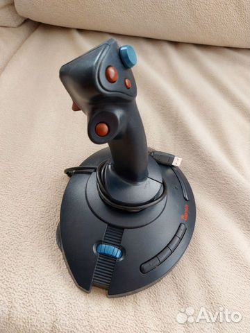 Джойстик Genius