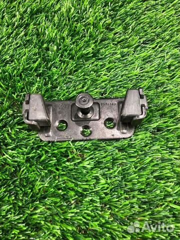 Замок багажника Bmw 1 E87 N45B16 2005