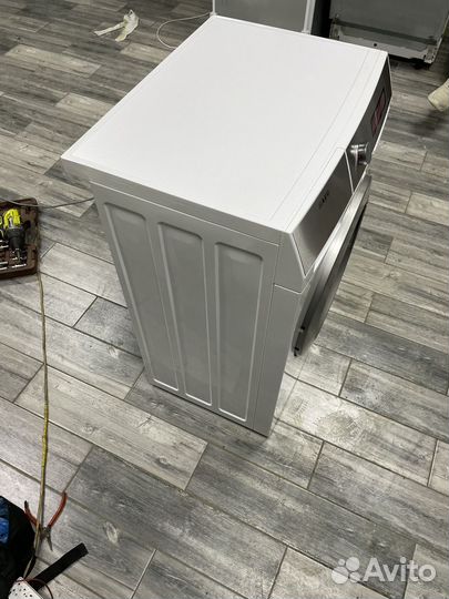 Стиральная машина AEG Lavamat Protex на 6,5 кг