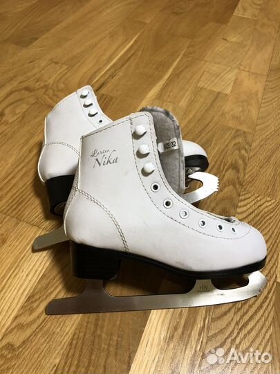 Коньки ледовые, фигурные 26, 28, 32