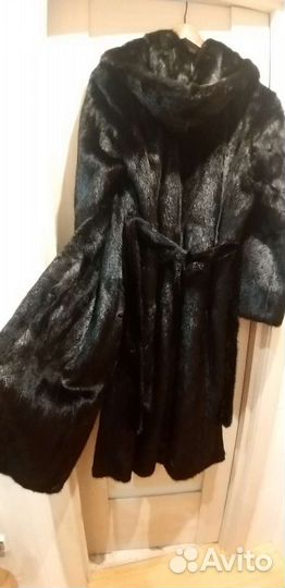 Шуба норковая blackglama с капюшоном