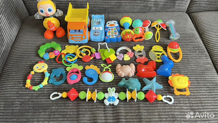 Игрушки пакетом для детей до года