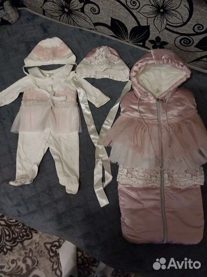 Комплект на выписку для девочки осень