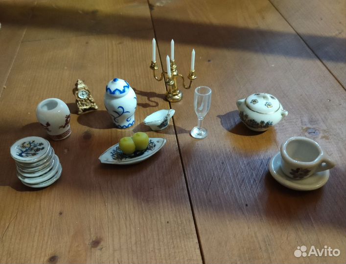 Миниатюрный сервиз из фарфора