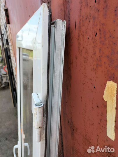 Дверь пластиковая