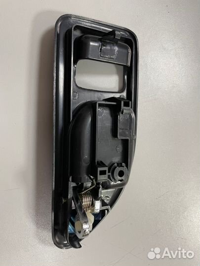 Ручка внутренняя левая Hover