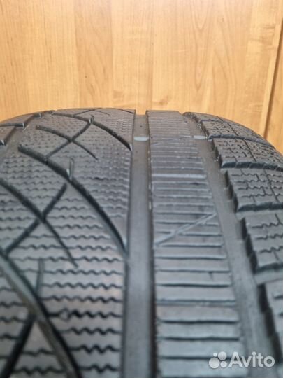 Momo SUV Pole W4 255/55 R18