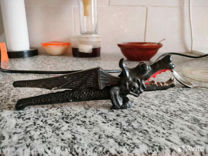 Крокодил для колки орехов,ссср