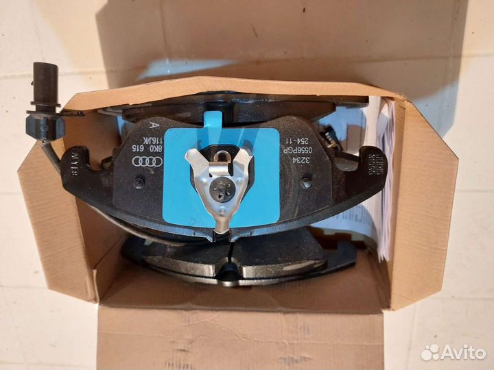 Колодки тормозные (передние)