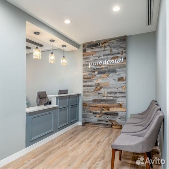 Стойка ресепшн