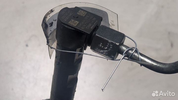 Форсунка топливная Hyundai H-1 Starex