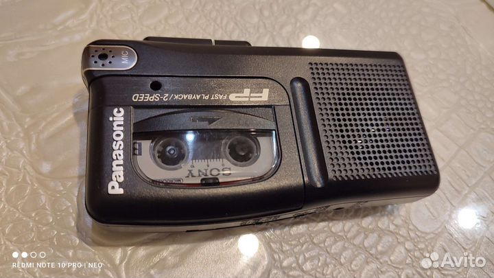 Кассетный диктофон Panasonic