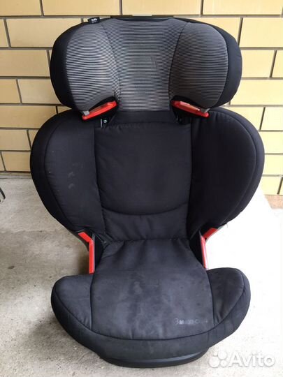 Детское автокресло maxi cosi