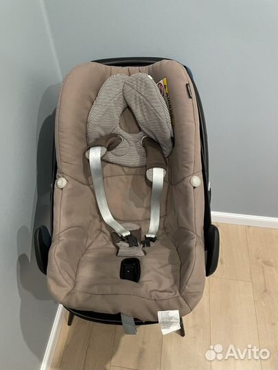 Автолюлька maxi cosi pebble с базой isofix