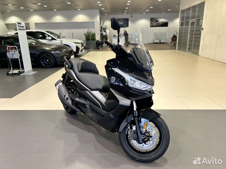 Скутер Voge SR4 MAX