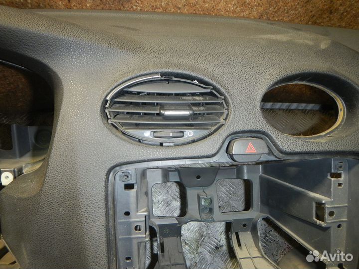 Б/У Торпедо, Ford (Форд) -focus 2 (05-08)