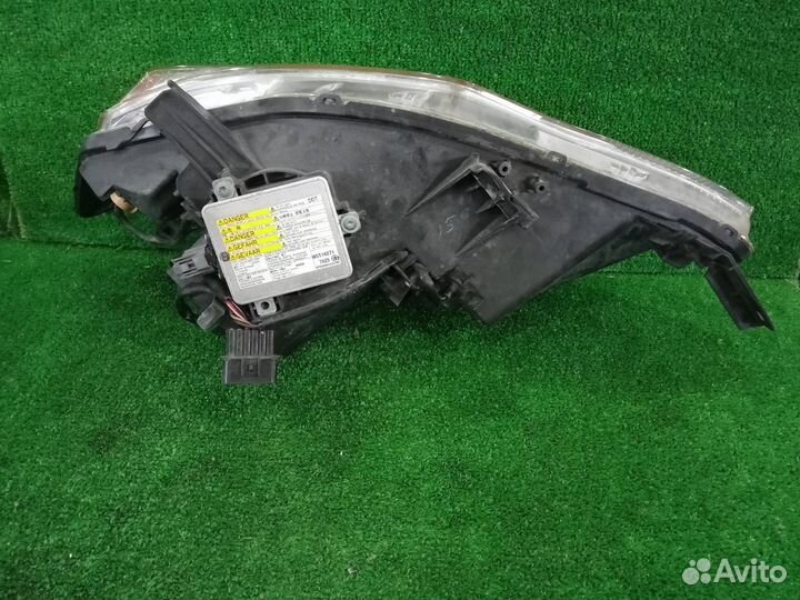 Фара передняя правая Mitsubishi Outlander CW5W 2