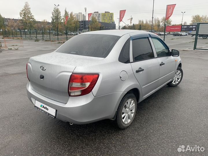 LADA Granta 1.6 МТ, 2013, 110 877 км
