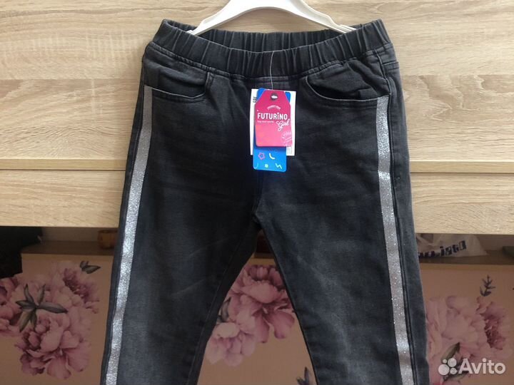 Джинсы для девочки новые