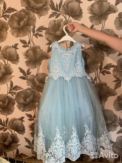 Платье на девочку