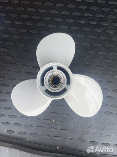 Винт для лодочного сотора Ямахи 40-60