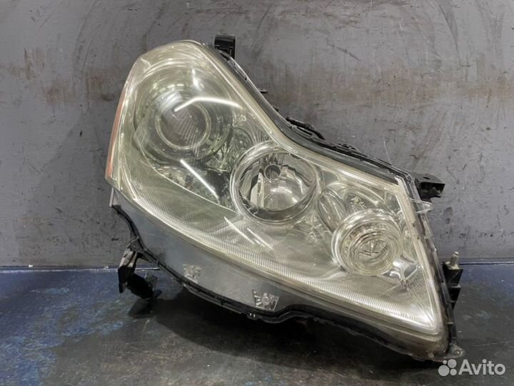 Фара ксенон передняя правая Infiniti M Y50