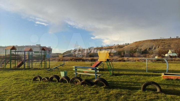 Дом 190 м² на участке 6 сот.